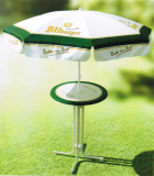 Stehttisch mit Schirm